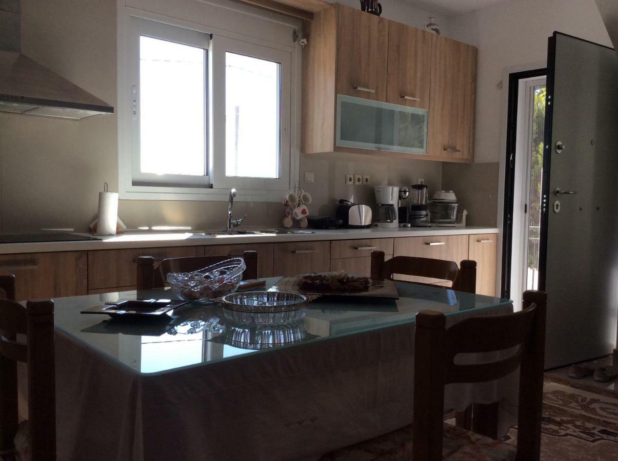 Sofia'S Seaview Villa Near Airport And Beach Луца Экстерьер фото